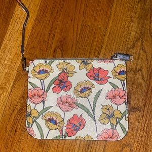 Steve Madden Floral wristlet